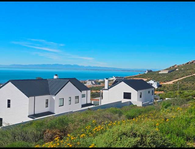 LAND FOR SALE IN ST HELENA VIEWS